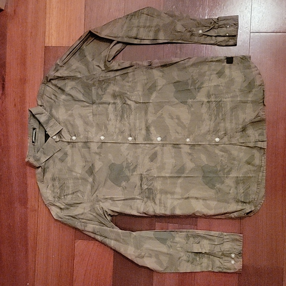 USED Tavik Long Sleeve Button Up Shirt
